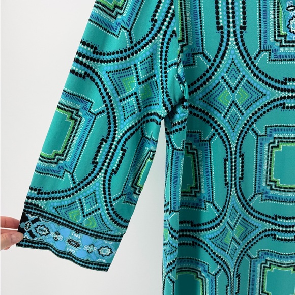 NWT Chico's Teal Blue Geometric Print Stretch Knit Dress, Women's Large - Picture 4 of 8